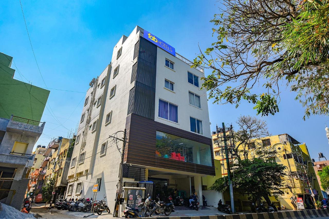 Fabhotel Gr Lake View - Btm Layout Bangalore Bagian luar foto