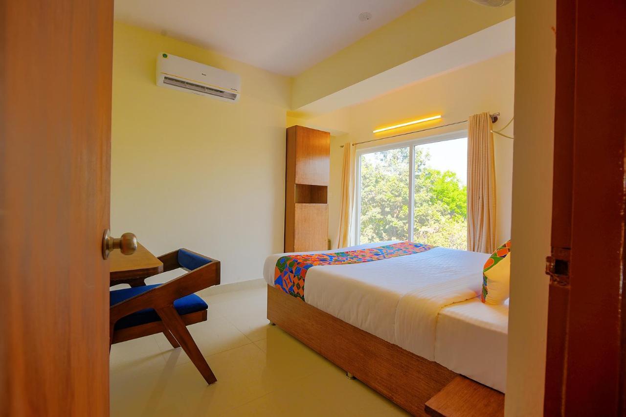 Fabhotel Gr Lake View - Btm Layout Bangalore Bagian luar foto